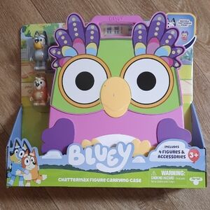 Bluey Chattermax Figure Carrying Case 4 Figures Muffin, Chattermax, Bingo, Bluey
